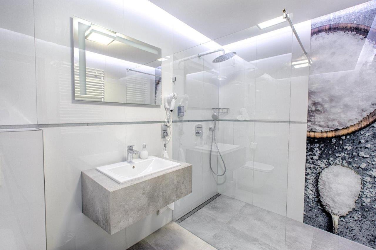 Auberge de jeunesse Stacja Snu à Bytów Extérieur photo