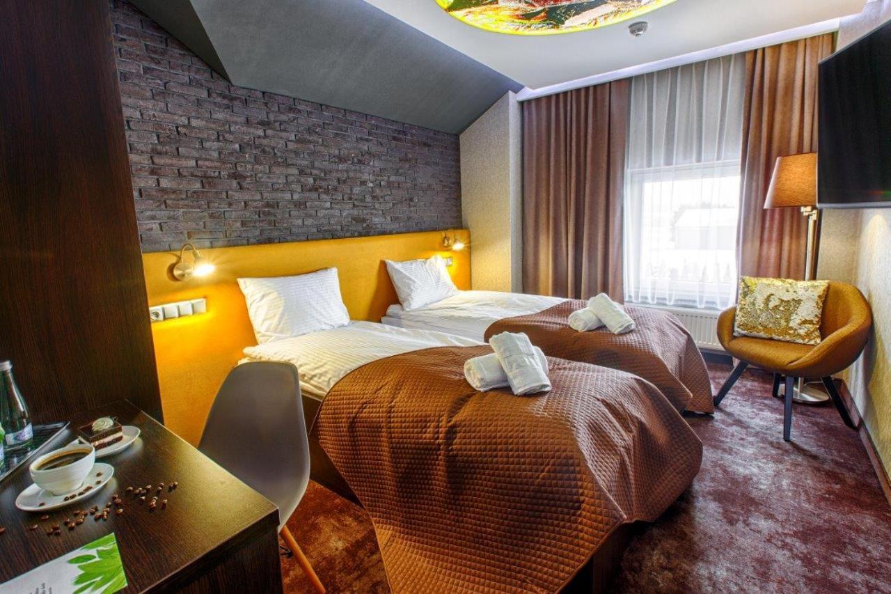 Auberge de jeunesse Stacja Snu à Bytów Extérieur photo